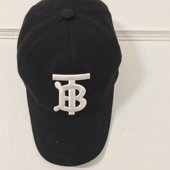 Burberry monogram-embroidered cap Size Is Medium. 100% Authentic - Picture 5 of 11